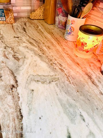 1206 Hickorywood Dr, Leitchfield, KY 42754