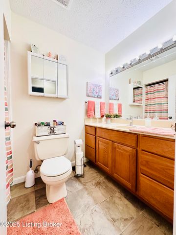 1206 Hickorywood Dr, Leitchfield, KY 42754