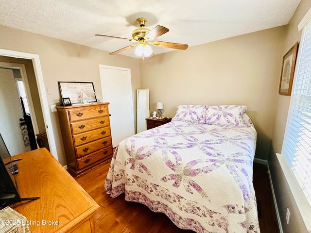 1206 Hickorywood Dr, Leitchfield, KY 42754