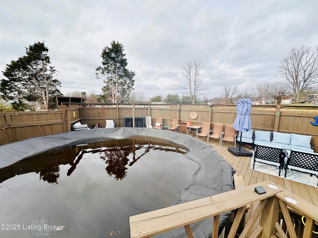 1206 Hickorywood Dr, Leitchfield, KY 42754