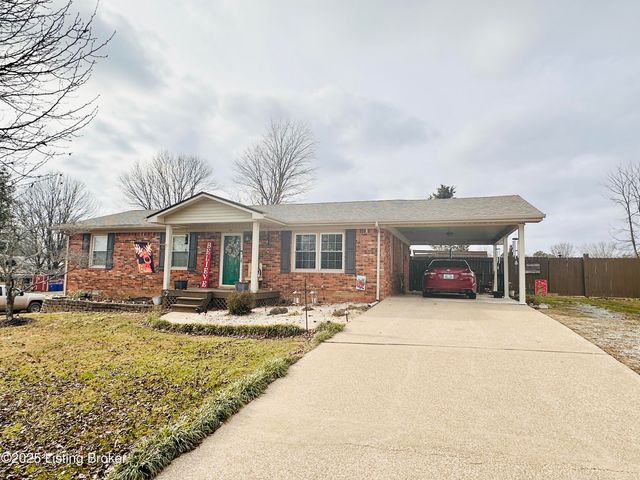 1206 Hickorywood Dr, Leitchfield, KY 42754