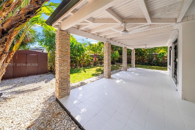 7525 Adventure Ave, North Bay Village, FL 33141