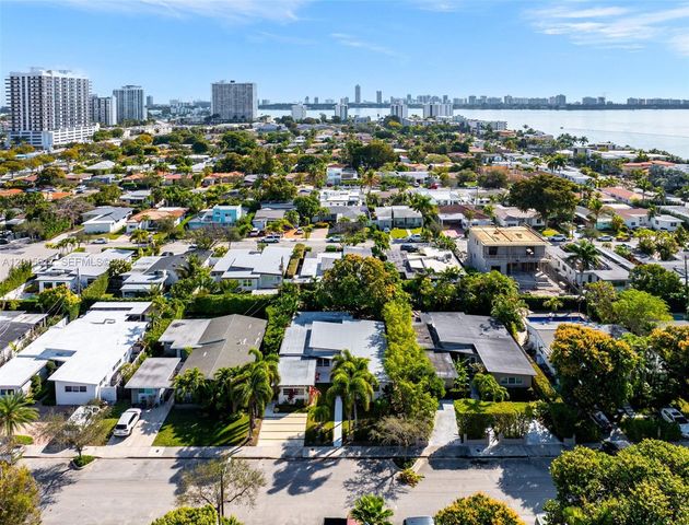 7525 Adventure Ave, North Bay Village, FL 33141
