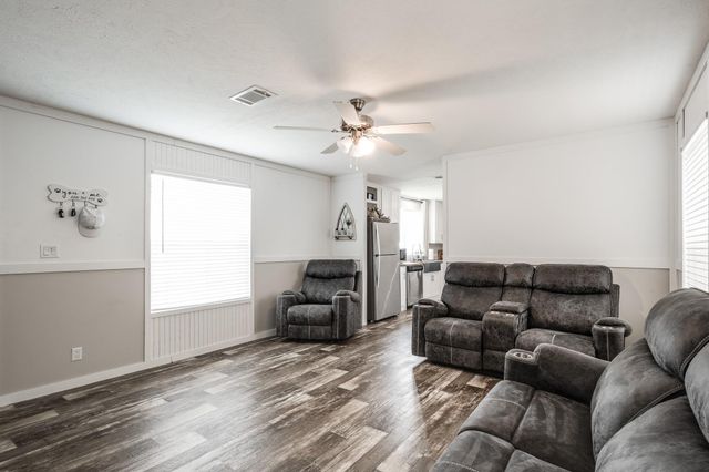 107 Sweet Jarvil Rd, Dayton, TX 77535