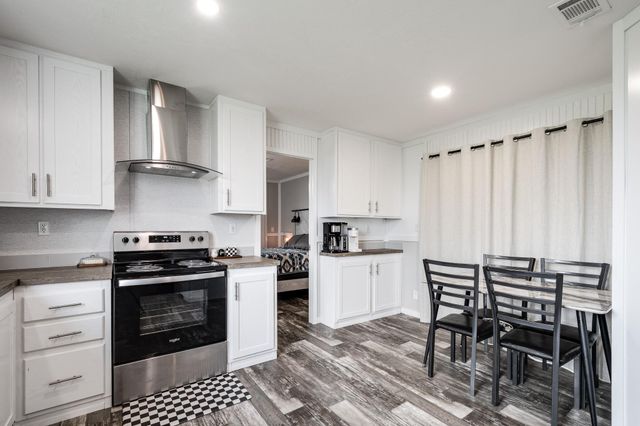 107 Sweet Jarvil Rd, Dayton, TX 77535