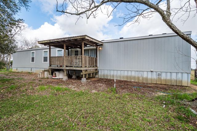 107 Sweet Jarvil Rd, Dayton, TX 77535