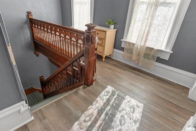 2117 W STARR Street, Peoria, IL 61605