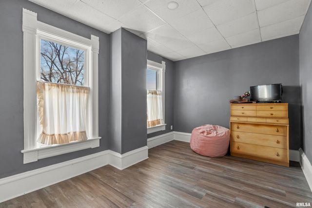 2117 W STARR Street, Peoria, IL 61605