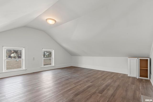 2117 W STARR Street, Peoria, IL 61605