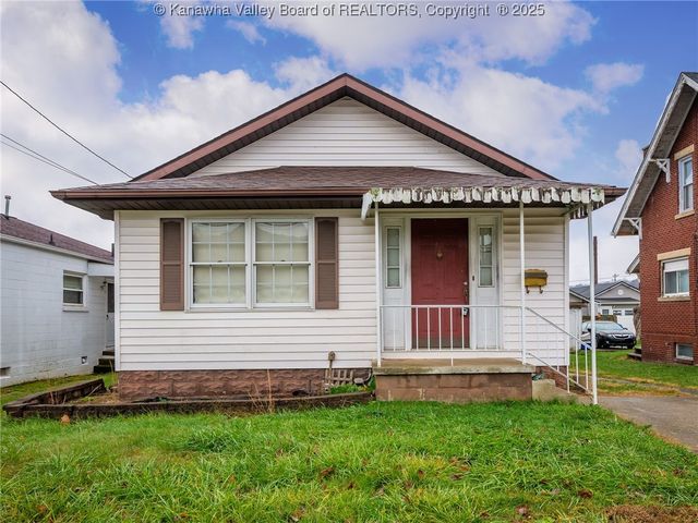 1229 Payne Avenue, Dunbar, WV 25064