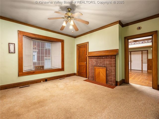 1229 Payne Avenue, Dunbar, WV 25064