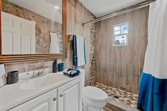 1445 Rogers Road, Newark, TX 76071
