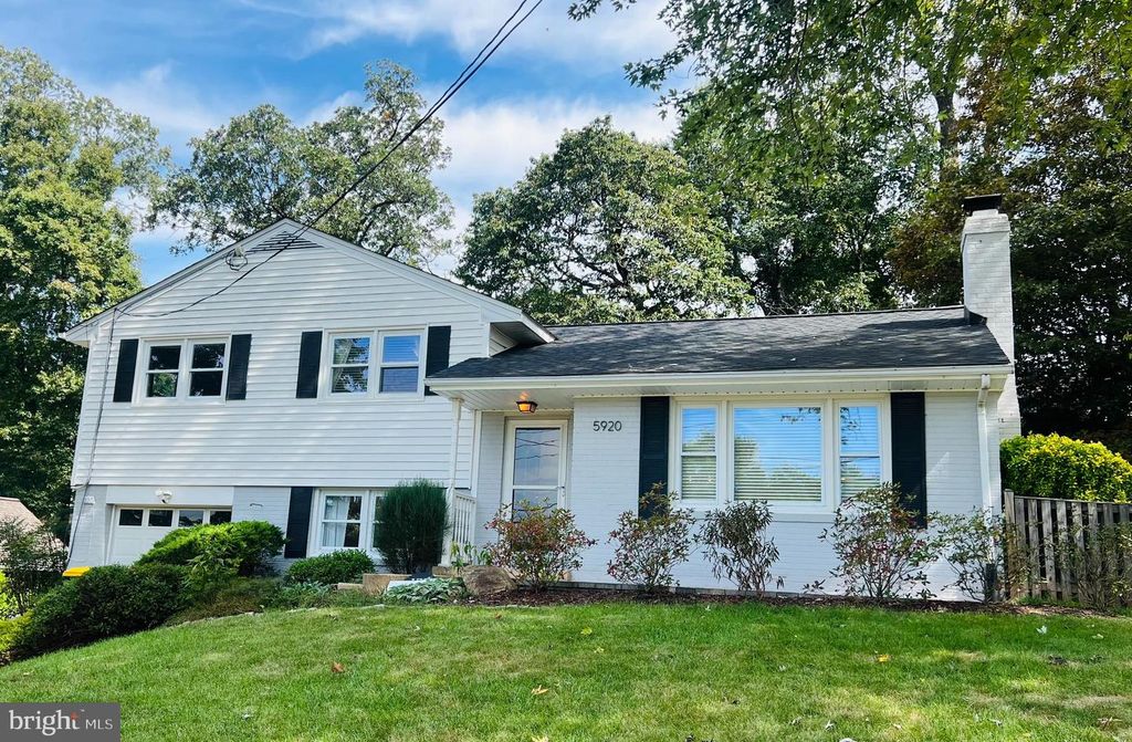 5920 ATTEENTEE RD, Springfield, VA 22150