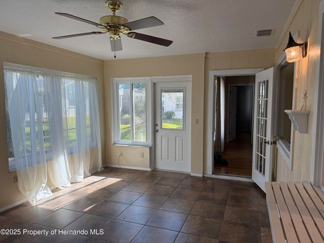 6408 Pine Meadows Drive, Spring Hill, FL 34606