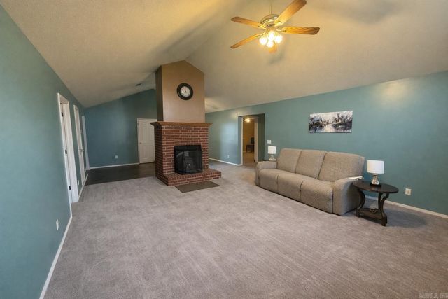 291 County Road 3536, Clarksville, AR 72830