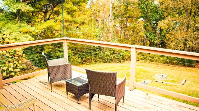 5050 Browder Hollow Rd, Lenoir City, TN 37771