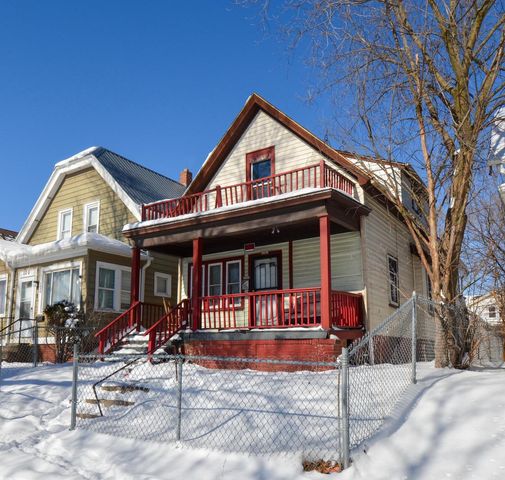 1006 W Nash STREET, Milwaukee, WI 53206