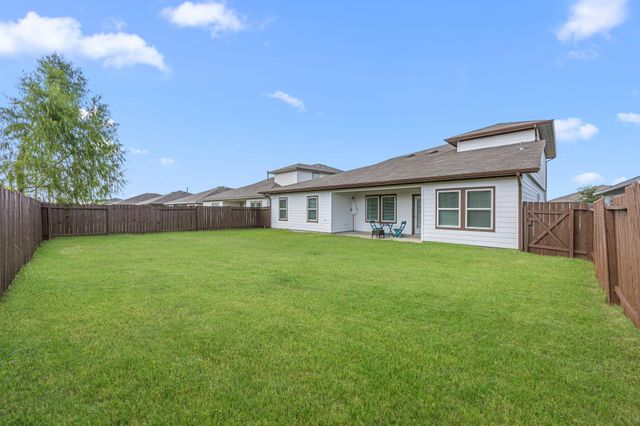 7018 Whispering Leaf Street, Rosenberg, TX 77469