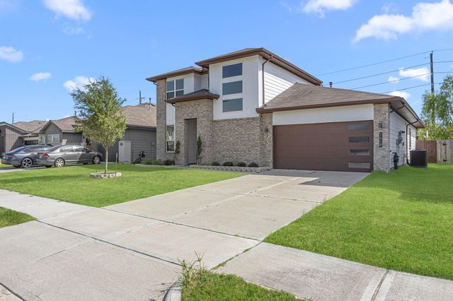 7018 Whispering Leaf Street, Rosenberg, TX 77469