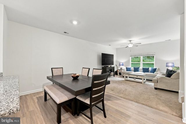 203 RAPPAHANNOCK RUN, Falling Waters, WV 25419