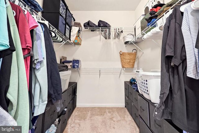 203 RAPPAHANNOCK RUN, Falling Waters, WV 25419