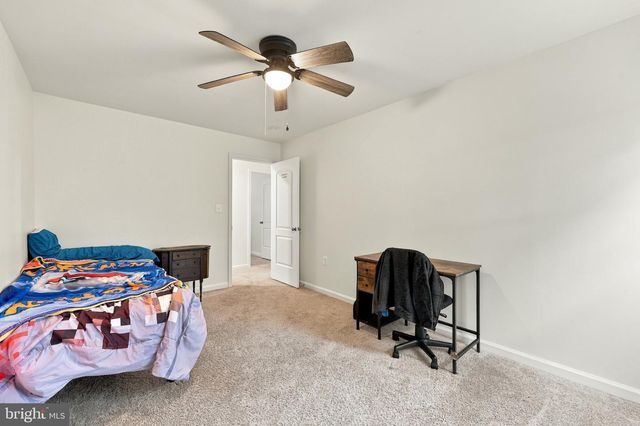 203 RAPPAHANNOCK RUN, Falling Waters, WV 25419