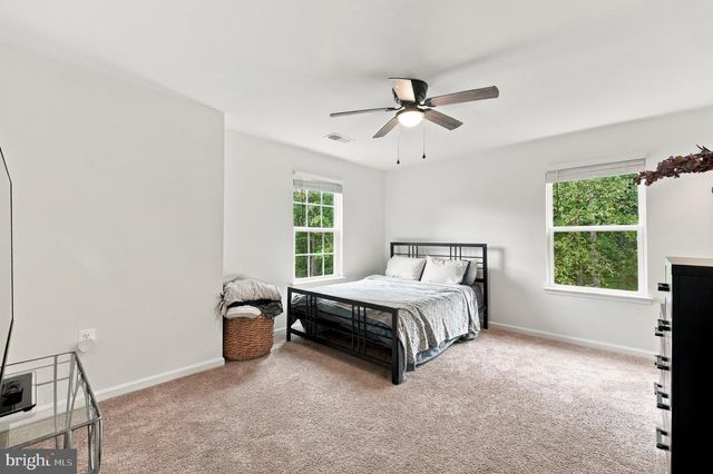 203 RAPPAHANNOCK RUN, Falling Waters, WV 25419