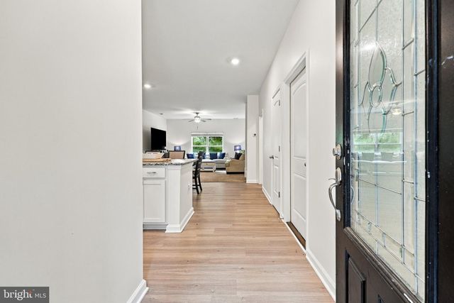 203 RAPPAHANNOCK RUN, Falling Waters, WV 25419
