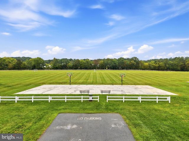 203 RAPPAHANNOCK RUN, Falling Waters, WV 25419