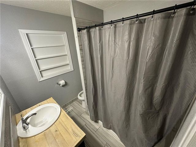 2532 S 51st Terrace, Kansas City, KS 66106