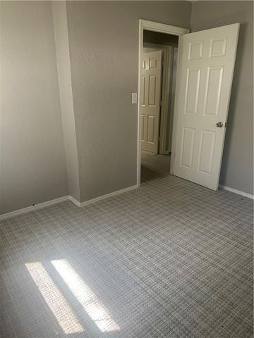 2532 S 51st Terrace, Kansas City, KS 66106