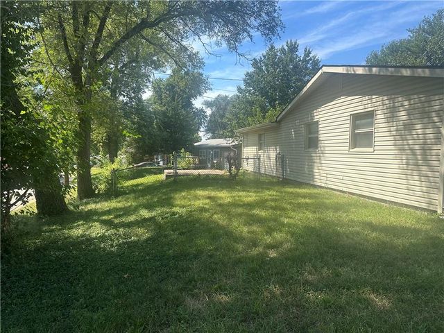 2532 S 51st Terrace, Kansas City, KS 66106