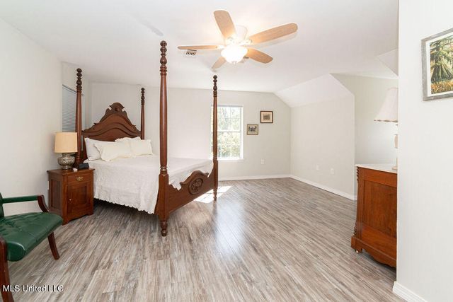 114 Menge Avenue, Pass Christian, MS 39571