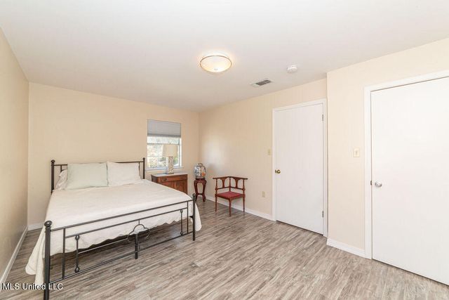 114 Menge Avenue, Pass Christian, MS 39571