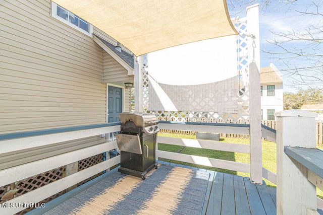 114 Menge Avenue, Pass Christian, MS 39571