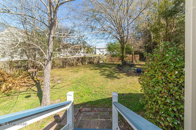 114 Menge Avenue, Pass Christian, MS 39571