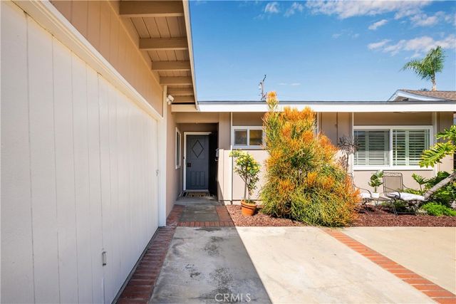 12171 Paseo Bonita, Los Alamitos, CA 90720