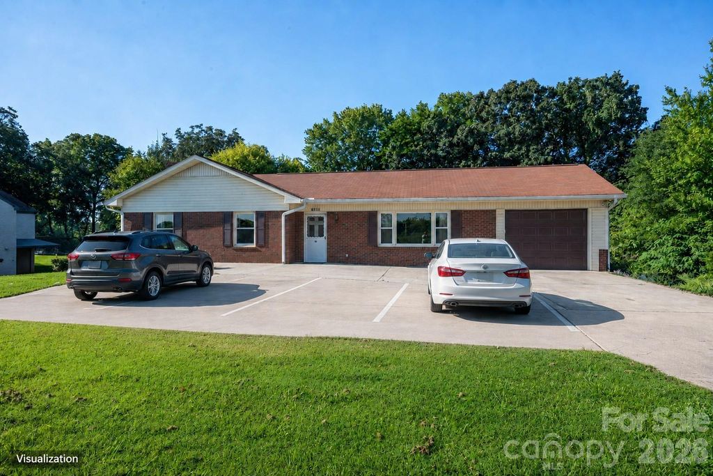 1306 11th Avenue SE, Hickory, NC 28602