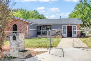 5762 Broken Lance, San Antonio, TX 78242