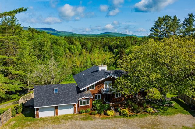 190 Route 11 Unit 2, Peru, VT 05152