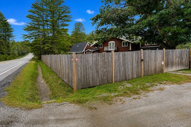 190 Route 11 Unit 2, Peru, VT 05152