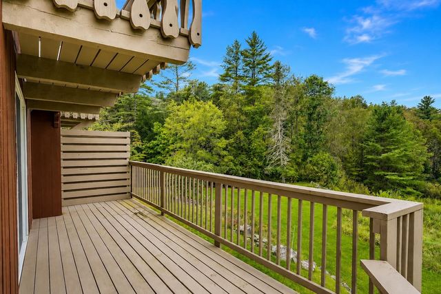 190 Route 11 Unit 2, Peru, VT 05152