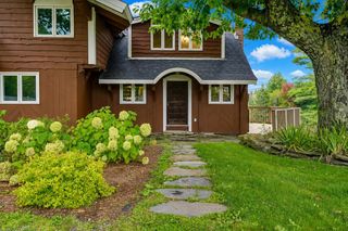 190 Route 11 Unit 2, Peru, VT 05152