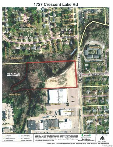 1727 Crescent Lake Road, Waterford, MI 48327