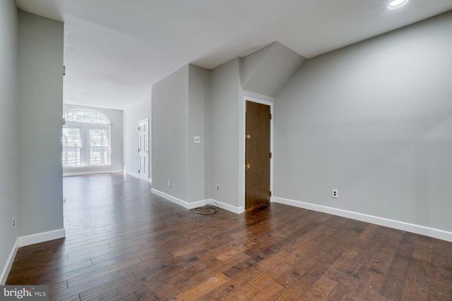 1522 E BALTIMORE ST, Baltimore, MD 21231
