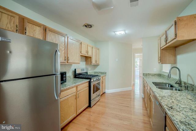 1522 E BALTIMORE ST, Baltimore, MD 21231