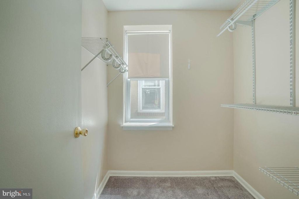 Image 46 of property listing at 1522 E BALTIMORE ST, Baltimore, MD 21231