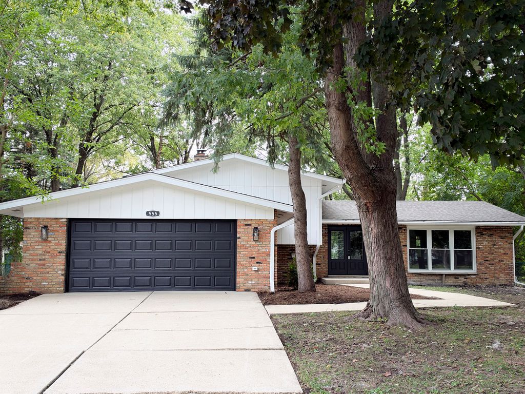 28W555 Leverenz Road, Naperville, IL 60564 — exterior