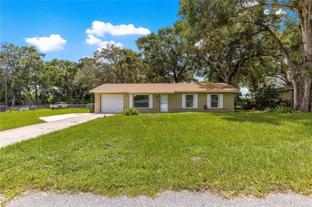998 HIBISCUS STREET, Lady Lake, FL 32159