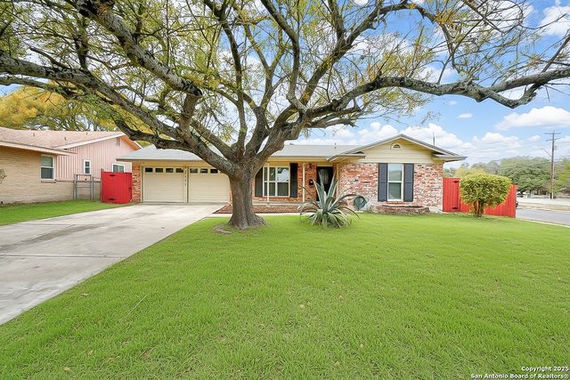 3203 Quakertown, San Antonio, TX 78230